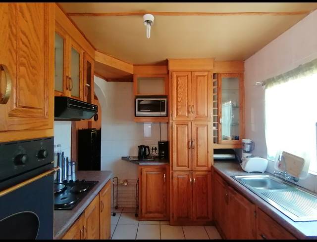 3 BEDROOM FREESTANDING SOLD IN JOUBERTON